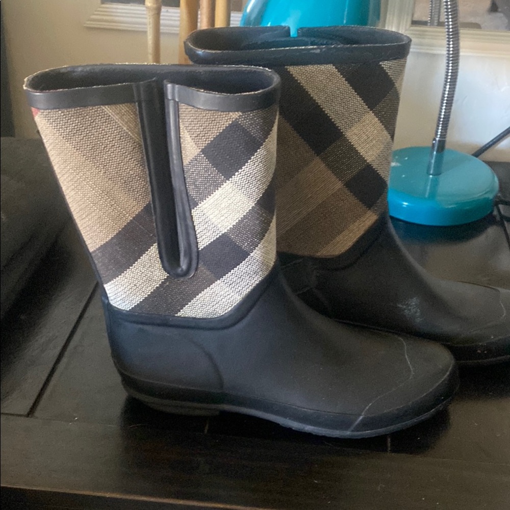 Burberry rain boots